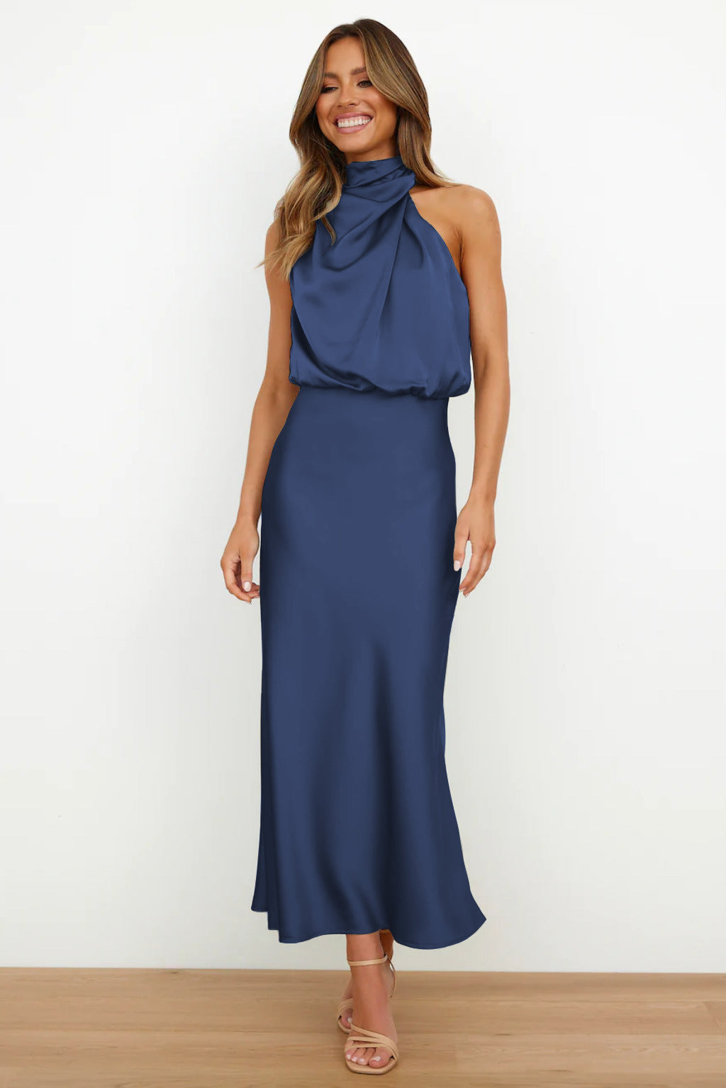 Solveig™ – Elegant Maxiklänning i Sidenlook