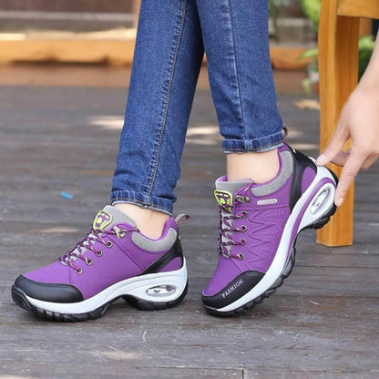 Comfora™ – Ergonomiska Promenadskor med Stödjande Sula